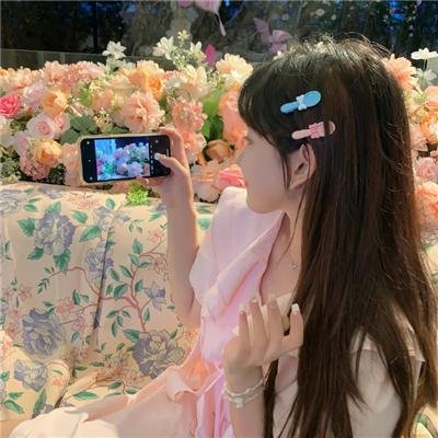 美丽笨女人